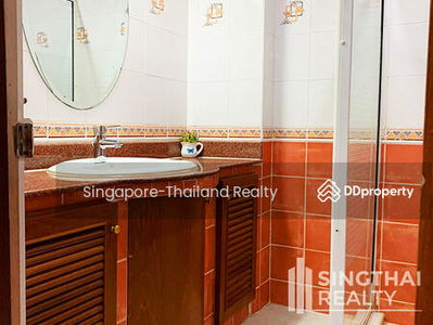 Premier, Bangkok, Thailand Premier, Bangkok, Thailand