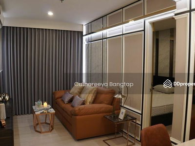 Life Asoke, Bangkok, Thailand Life Asoke, Bangkok, Thailand