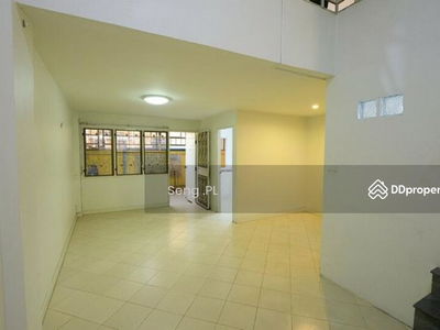 Townhome for rent, Sukhumvit 77 On Nut, Bangkok, Thailand Townhome for rent, Sukhumvit 77 On Nut, Bangkok, Thailand