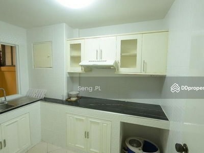 Townhome for rent, Sukhumvit 77 On Nut, Bangkok, Thailand Townhome for rent, Sukhumvit 77 On Nut, Bangkok, Thailand