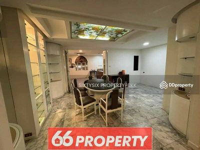 Moo Baan Chicha Castle, Bangkok, Thailand Moo Baan Chicha Castle, Bangkok, Thailand