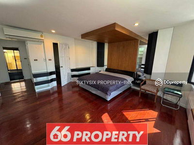 Moo Baan Chicha Castle, Bangkok, Thailand Moo Baan Chicha Castle, Bangkok, Thailand