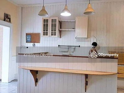 10310, Bangkok, Thailand 10310, Bangkok, Thailand