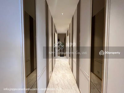 Four Seasons Private Residences, Bangkok, Thailand Four Seasons Private Residences, Bangkok, Thailand