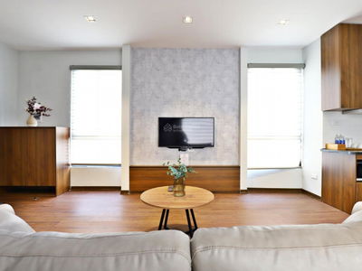 Au Co Street, Vietnam Au Co Street, Vietnam