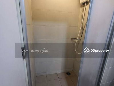 Lumpini Park Rattanathibet-Ngamwongwan, Nonthaburi, Thailand Lumpini Park Rattanathibet-Ngamwongwan, Nonthaburi, Thailand