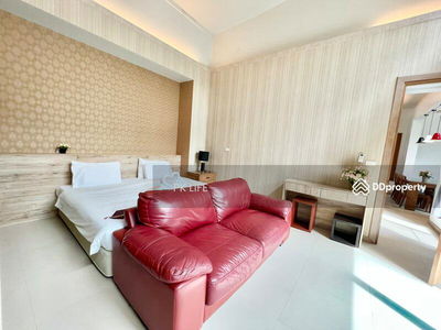 Housing in Ban Ratsada, Thailand Housing in Ban Ratsada, Thailand