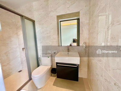 Gehäuse In Ban Ratsada, Thailand Gehäuse In Ban Ratsada, Thailand