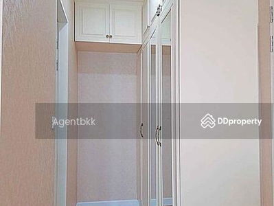 Villa Asoke, Bangkok, Thailand Villa Asoke, Bangkok, Thailand