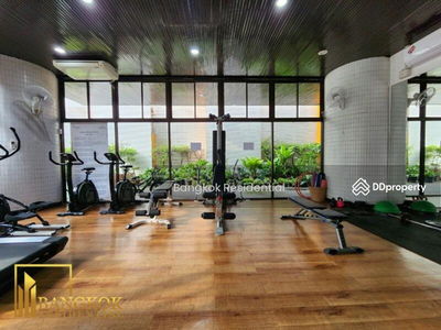 Richmond Palace, Bangkok, Thailand Richmond Palace, Bangkok, Thailand