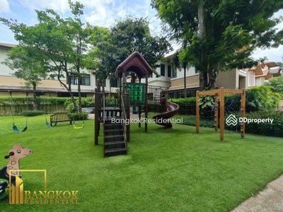 House in Compound, Bangkok, Thailand House in Compound, Bangkok, Thailand