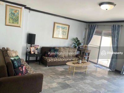 Baan Royal Nakarin Villa, Bangkok, Thailand Baan Royal Nakarin Villa, Bangkok, Thailand