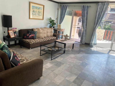 Baan Royal Nakarin Villa, Bangkok, Thailand Baan Royal Nakarin Villa, Bangkok, Thailand