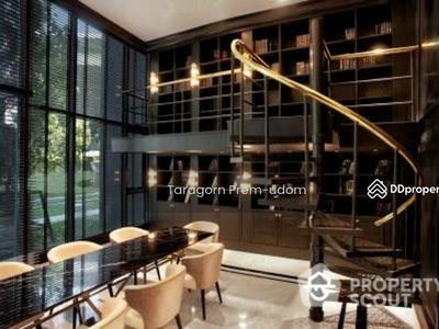 Life One Wireless, Bangkok, Thailand Life One Wireless, Bangkok, Thailand