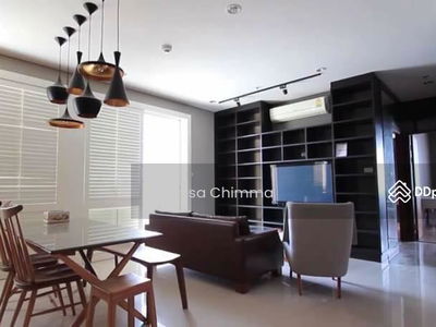 Villa Sathorn, Bangkok, Thailand Villa Sathorn, Bangkok, Thailand