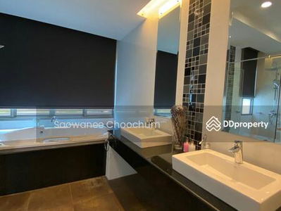 Chalong Miracle Lakeview, Phuket, Thailand Chalong Miracle Lakeview, Phuket, Thailand