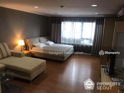 Lumpini Suite Sukhumvit 41, Bangkok, Thailand Lumpini Suite Sukhumvit 41, Bangkok, Thailand