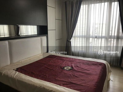 Life @ Sathorn 10, Bangkok, Thailand Life @ Sathorn 10, Bangkok, Thailand