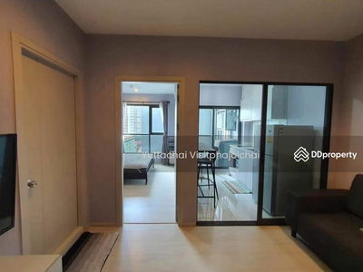 Life Sukhumvit 48, Bangkok, Thailand Life Sukhumvit 48, Bangkok, Thailand