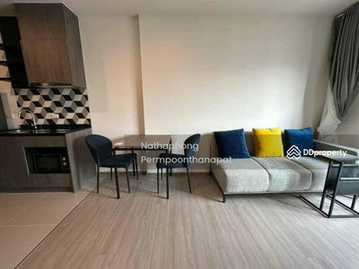 The Base Petchaburi-Thonglor, Bangkok, Thailand The Base Petchaburi-Thonglor, Bangkok, Thailand