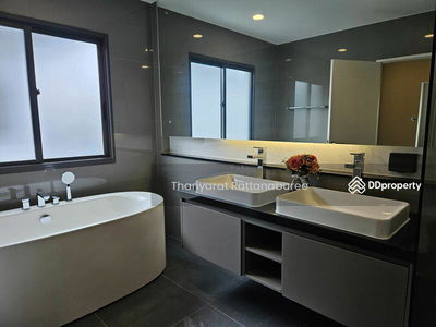 Setthasiri-Krungthep Kreetha 2, Bangkok, Thailand Setthasiri-Krungthep Kreetha 2, Bangkok, Thailand