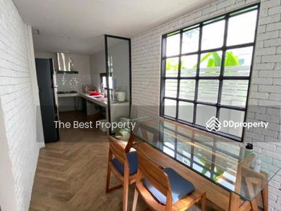 Pruklada Prachauthit90 Village, Samut Prakan, Thailand Pruklada Prachauthit90 Village, Samut Prakan, Thailand