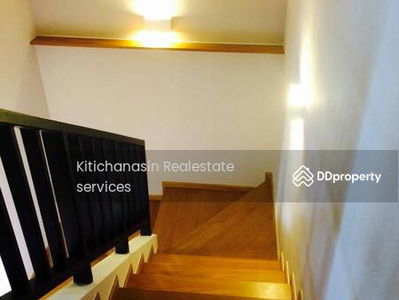 Fuse Chan-Sathorn, Bangkok, Thailand Fuse Chan-Sathorn, Bangkok, Thailand