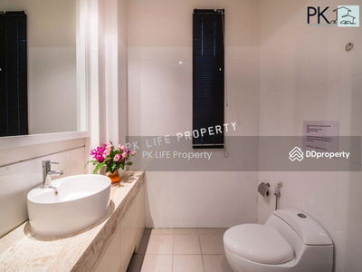 Gehäuse In Kathu, Thailand Gehäuse In Kathu, Thailand