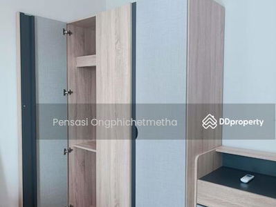 Life Sukhumvit 48, Bangkok, Thailand Life Sukhumvit 48, Bangkok, Thailand