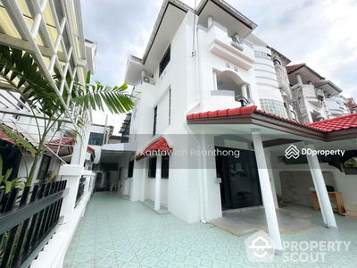 Sam Sen Nai, Bangkok, Thailand Sam Sen Nai, Bangkok, Thailand