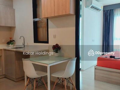 Life Asoke, Bangkok, Thailand Life Asoke, Bangkok, Thailand