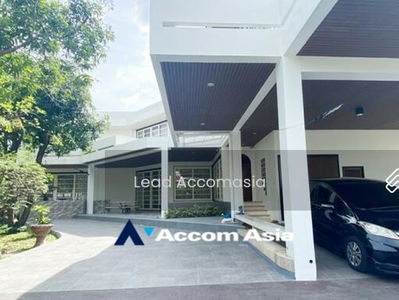 Home Office, Garden, Huge Terrace | 4 Bedrooms House for Rent in Sukhumvit, Bangkok near BTS Phra kh, Bangkok, Thailand Home Office, Garden, Huge Terrace | 4 Bedrooms House for Rent in Sukhumvit, Bangkok near BTS Phra kh, Bangkok, Thailand