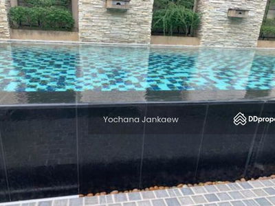 Large 4-Br Townhouse near BTS Phrom Phong, Bangkok, Thailand Large 4-Br Townhouse near BTS Phrom Phong, Bangkok, Thailand