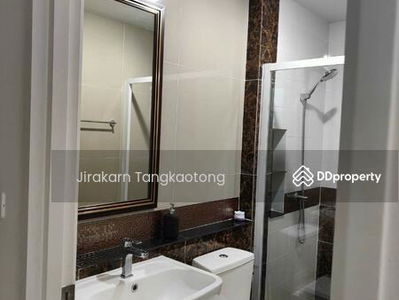 Golden Neo Chaengwattana-Muangthong, Nonthaburi, Thailand Golden Neo Chaengwattana-Muangthong, Nonthaburi, Thailand