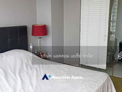 Urbana Langsuan, Bangkok, Thailand Urbana Langsuan, Bangkok, Thailand