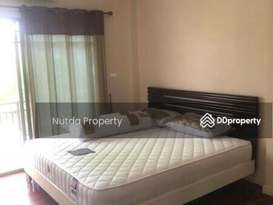 Setthasiri Wongwaen-Sukhaphiban 2, Bangkok, Thailand Setthasiri Wongwaen-Sukhaphiban 2, Bangkok, Thailand