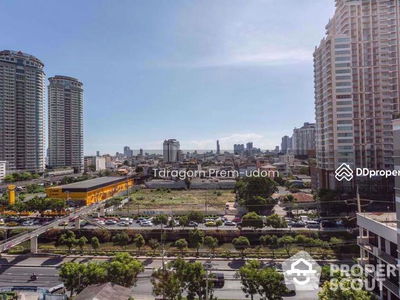 Rhythm Sathorn-Narathiwas, Bangkok, Thailand Rhythm Sathorn-Narathiwas, Bangkok, Thailand