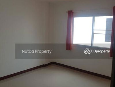 Rangsiya Ramintra 74, Bangkok, Thailand Rangsiya Ramintra 74, Bangkok, Thailand