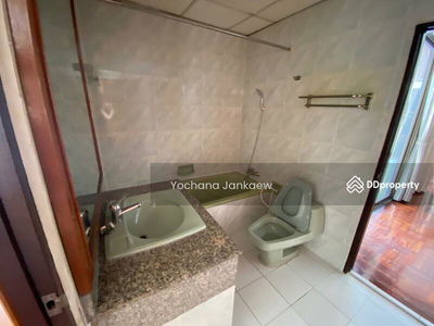 Sriratana Mansion 2, Bangkok, Thailand Sriratana Mansion 2, Bangkok, Thailand