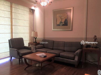 Langsuan Ville, Bangkok, Thailand Langsuan Ville, Bangkok, Thailand