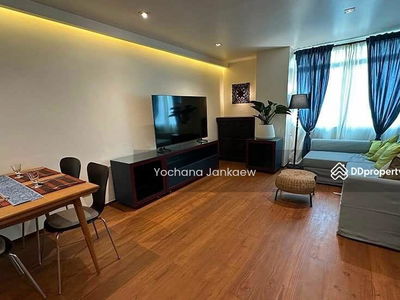 Pabhada Silom, Bangkok, Thailand Pabhada Silom, Bangkok, Thailand