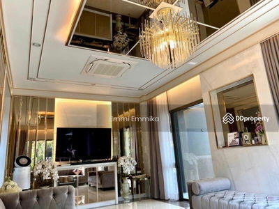 Burasiri Pattanakarn, Bangkok, Thailand Burasiri Pattanakarn, Bangkok, Thailand