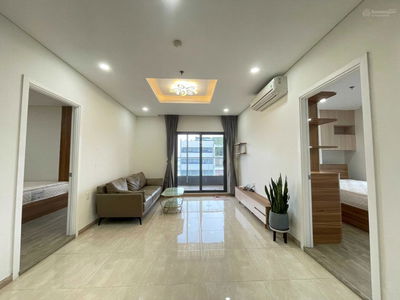 The Monarchy, Vietnam  The Monarchy, Vietnam