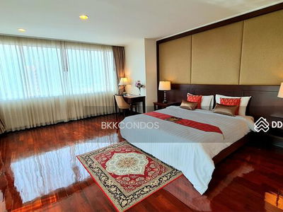 Piyathip Place, Bangkok, Thailand Piyathip Place, Bangkok, Thailand