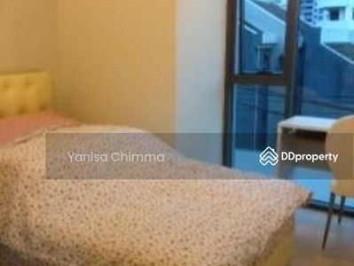 Via 49, Bangkok, Thailand Via 49, Bangkok, Thailand