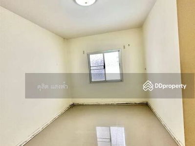 Townhome for rent Suansua Parkview Sriracha University, Chon Buri, Thailand Townhome for rent Suansua Parkview Sriracha University, Chon Buri, Thailand