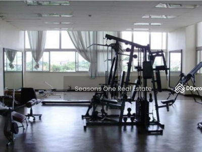 Rent 3 bedroom 252 square meters, high floor.Ekkamai Area, Bangkok, Thailand Rent 3 bedroom 252 square meters, high floor.Ekkamai Area, Bangkok, Thailand