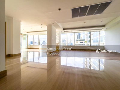 Baan Ratchadamri Condominium, Bangkok, Thailand Baan Ratchadamri Condominium, Bangkok, Thailand