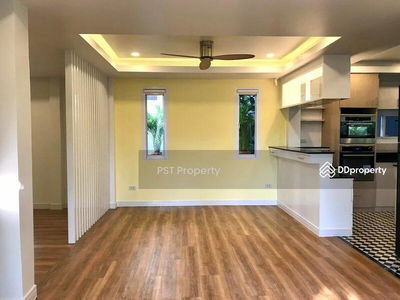 Single house Bangna, Bangkok, Thailand Single house Bangna, Bangkok, Thailand