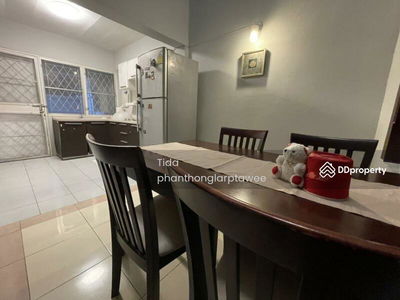 Townhome Ratchada-Sutthisan, Bangkok, Thailand Townhome Ratchada-Sutthisan, Bangkok, Thailand